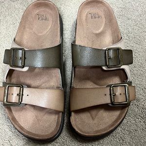 Time and Tru Birkenstock Style Sandals